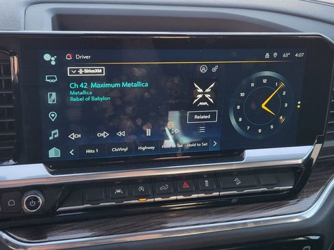 Used 2025 Chevrolet Silverado 1500 LT w/ Z71 Off-Road Package image 23