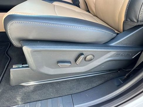 New 2025 Ford F250 Lariat w/ FX4 Off-Road Package image 24