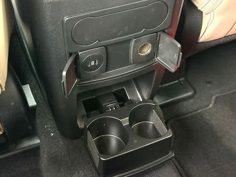 Used 2023 Ford Explorer XLT w/ Equipment Group 202A image 28