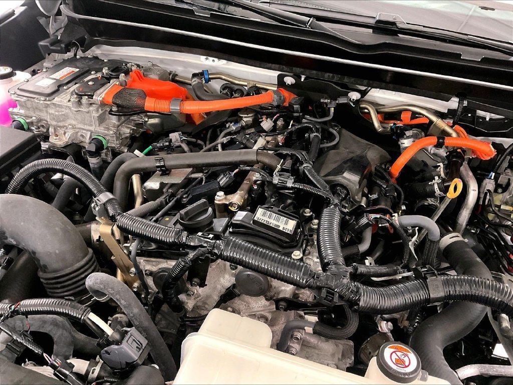 Used 2025 Toyota Tacoma 4x4 Double Cab Hybrid image 35