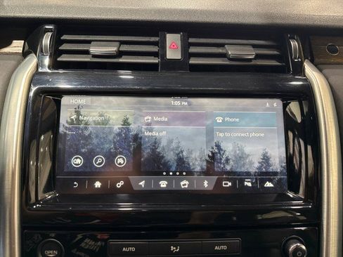 Used 2018 Land Rover Discovery HSE image 74