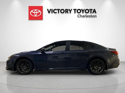 New 2026 Toyota Camry SE FWD image 3