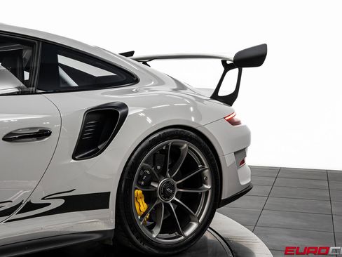 Used 2019 Porsche 911 GT3 RS image 18
