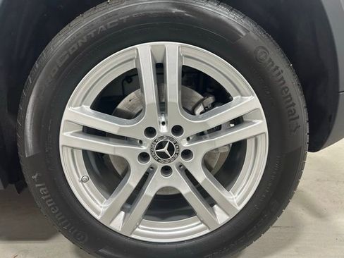 Certified 2022 Mercedes-Benz GLA 250 4MATIC image 22