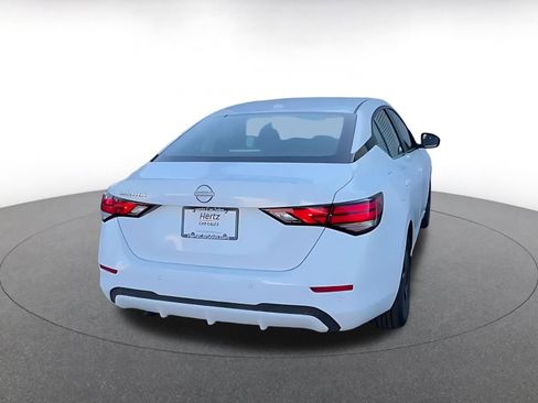 Used 2025 Nissan Sentra SV FWD image 14