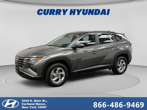 Used 2023 Hyundai Tucson SE AWD/4WD image 1