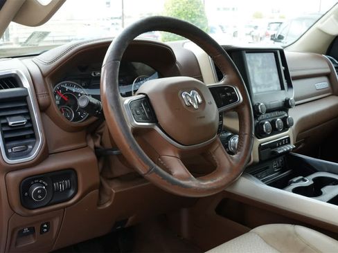 Used 2019 RAM 1500 Laramie image 15