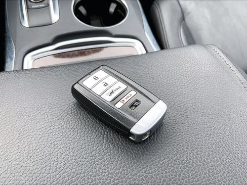 Used 2018 Acura MDX SH-AWD image 15