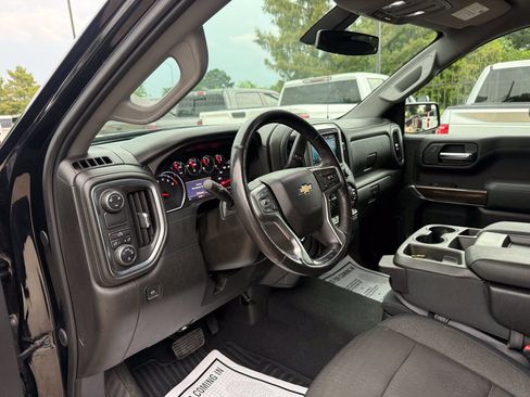 Used 2019 Chevrolet Silverado 1500 LT w/ Texas Edition RWD image 6