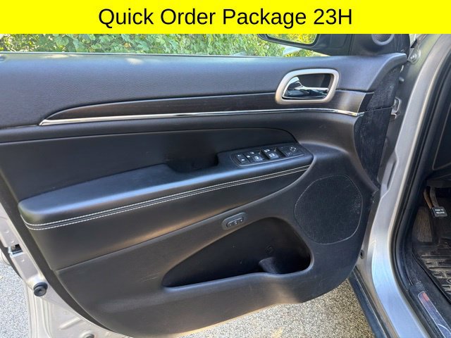 Used 2014 Jeep Grand Cherokee Limited AWD/4WD image 8
