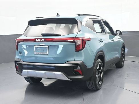 Used 2025 Kia Seltos EX w/ EX Sunroof Package FWD image 5