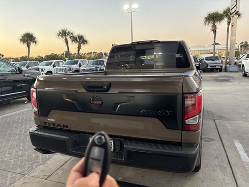 Used 2021 Nissan Titan PRO-4X w/ Pro-4x Utility Package image 6