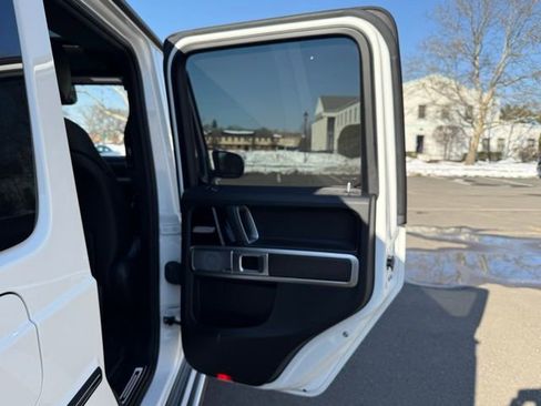 Used 2021 Mercedes-Benz G 550 w/ AMG Line image 30