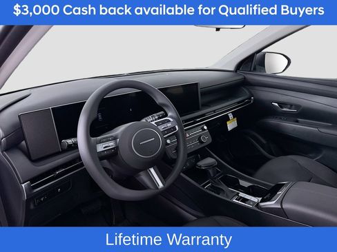 New 2026 Hyundai Tucson SE image 9