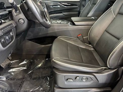 Used 2021 Cadillac Escalade Sport w/ Driver Assist Tech Package image 5