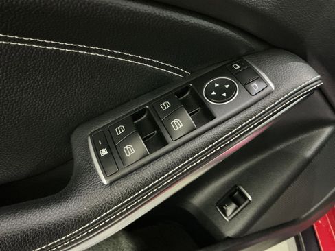 Used 2019 Mercedes-Benz GLA 250 4MATIC image 23