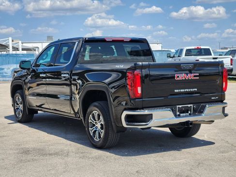 Certified 2026 GMC Sierra 1500 SLT AWD/4WD image 7