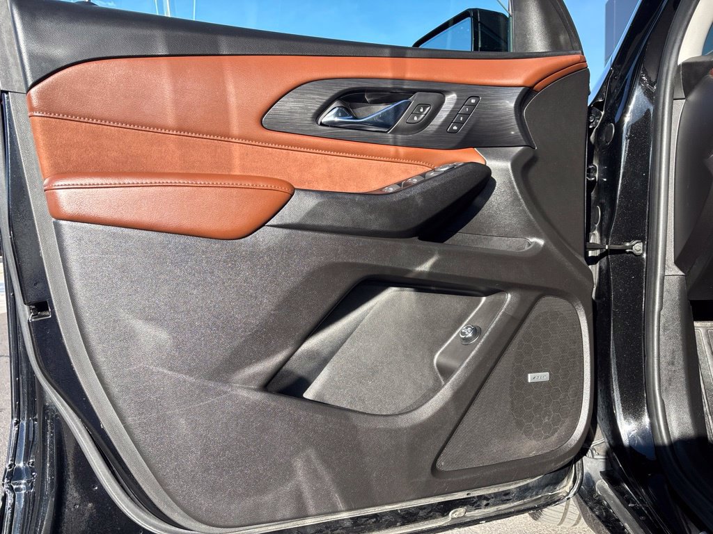 Used 2018 Chevrolet Traverse High Country AWD/4WD image 5
