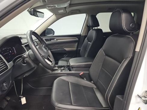 Used 2023 Volkswagen Atlas SEL AWD/4WD image 7