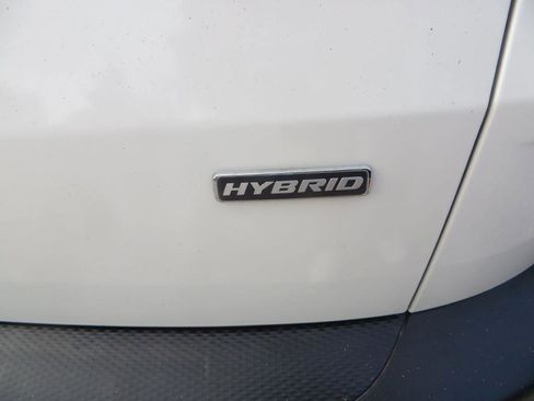 Used 2021 Ford Escape Titanium w/ Titanium Elite Package image 10