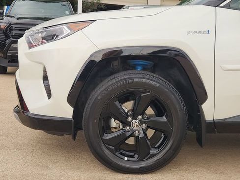 Used 2021 Toyota RAV4 XSE AWD/4WD image 5