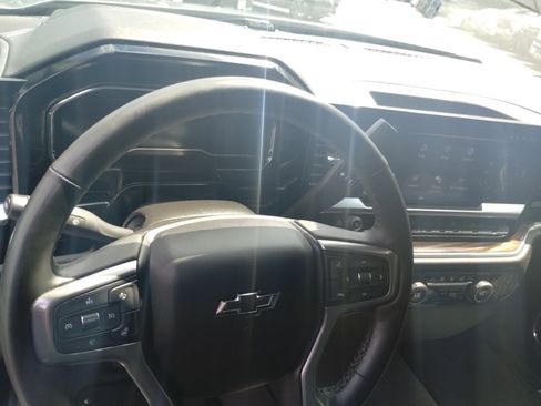 Used 2023 Chevrolet Silverado 1500 RST w/ Rally Edition image 11