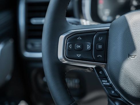 New 2026 RAM 1500 Laramie AWD/4WD image 35