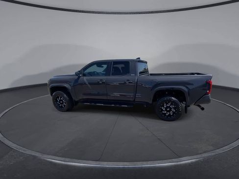 Certified 2024 Toyota Tacoma SR5 AWD/4WD image 6