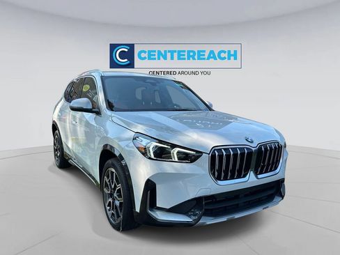Used 2023 BMW X1 xDrive28i w/ Convenience Package AWD/4WD image 2