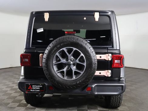 Used 2024 Jeep Wrangler Unlimited Sport AWD/4WD image 11