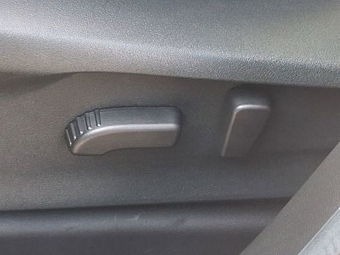 Used 2025 Subaru Ascent Onyx Edition image 25