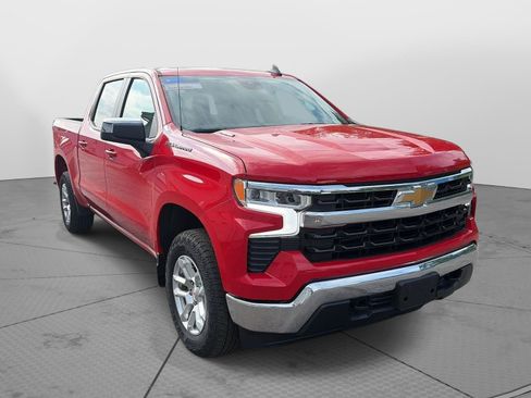 Used 2024 Chevrolet Silverado 1500 LT AWD/4WD image 4