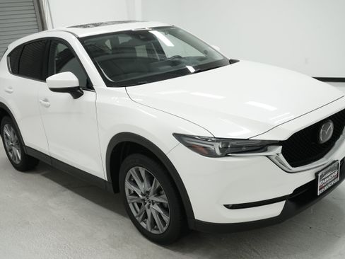 Used 2021 MAZDA CX-5 Grand Touring w/ GT Premium Package FWD image 3