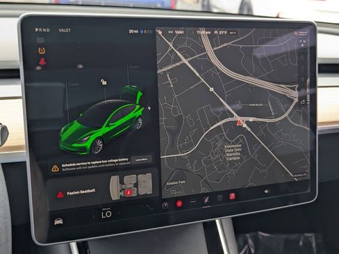 Used 2019 Tesla Model 3 Standard Range Plus image 17