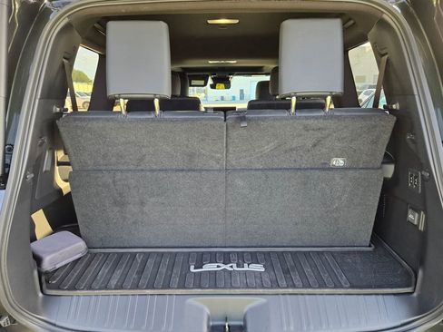 Used 2025 Lexus GX 550 w/ Accessory Package (2T) AWD/4WD image 18