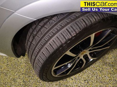 Used 2021 Porsche Cayenne GTS image 28