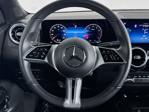 Certified 2026 Mercedes-Benz GLB 250 image 18