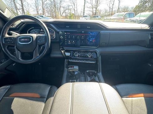 Used 2023 GMC Sierra 1500 AT4 w/ Technology Package image 14