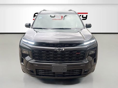 Used 2024 Chevrolet Traverse RS w/ LPO, Floor Liner Package AWD/4WD image 2