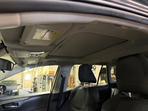 Used 2025 Toyota RAV4 XLE w/ Convenience Package image 25