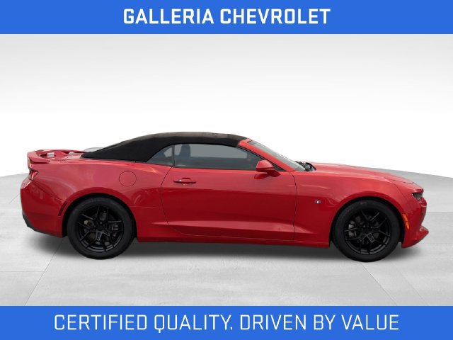 Used 2018 Chevrolet Camaro LT RWD image 2