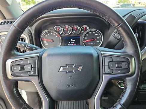 Used 2021 Chevrolet Silverado 1500 RST w/ LPO, Blackout Package AWD/4WD image 19