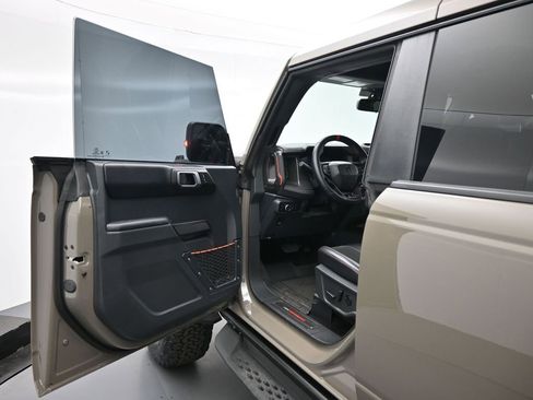 Certified 2025 Ford Bronco Raptor w/ Interior Carbon Fiber Pack image 9