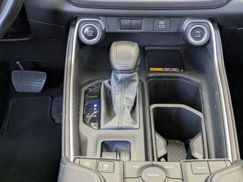 Used 2024 Toyota Grand Highlander Limited image 17