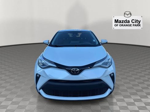 Used 2021 Toyota C-HR Limited image 2