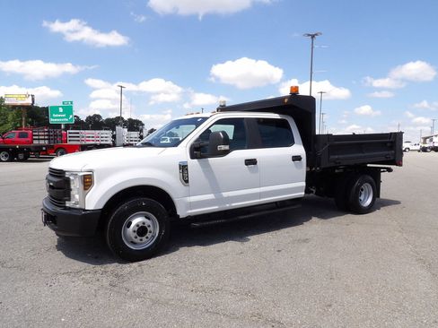 Used 2019 Ford F350 XL w/ Power Equipment Group RWD image 14
