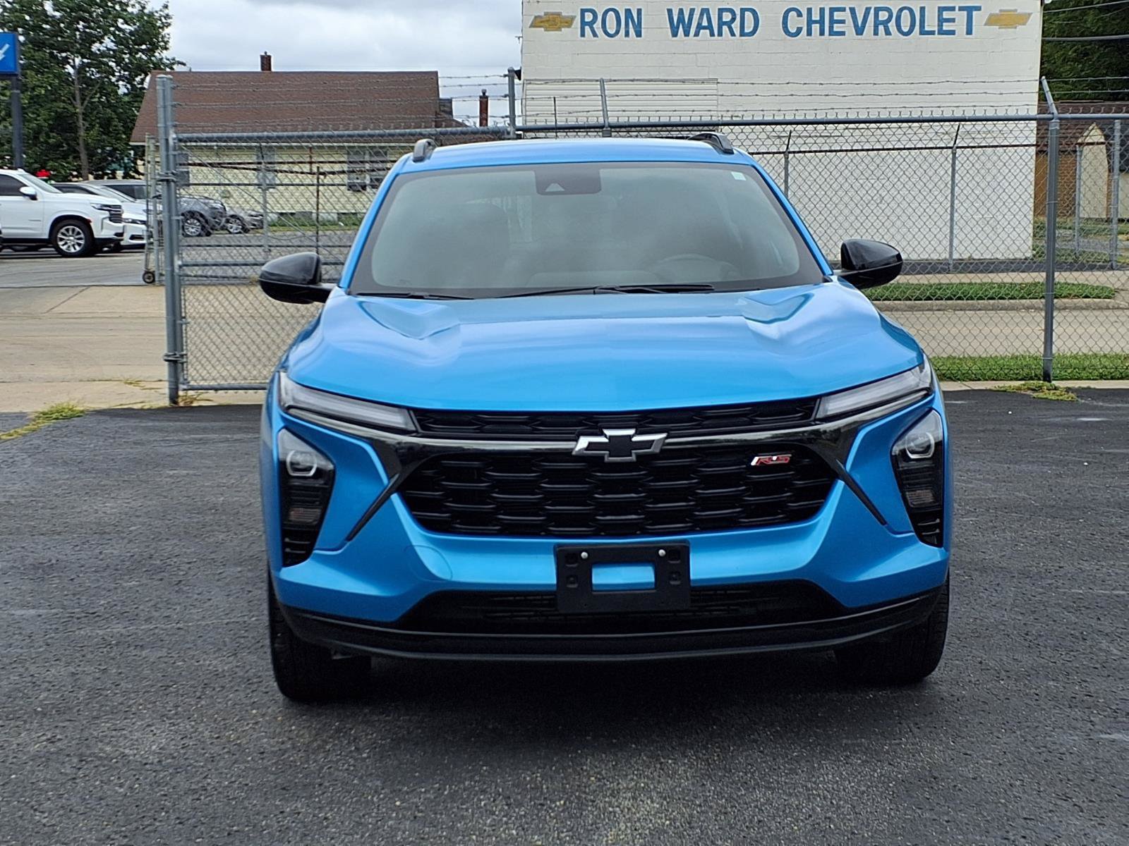 Used 2025 Chevrolet Trax RS w/ Driver Confidence Package FWD image 23