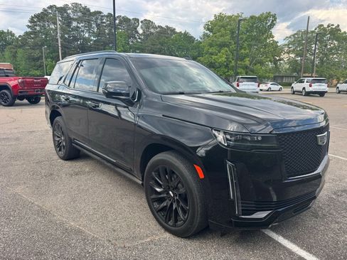 Certified 2024 Cadillac Escalade Sport Platinum w/ LPO, ONYX Package image 5