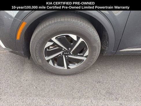 Certified 2024 Kia Sportage LX image 7