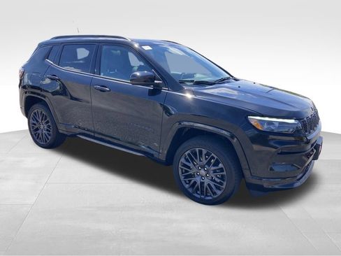 New 2024 Jeep Compass Limited w/ High Altitude Package image 8